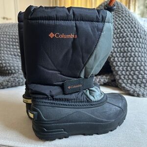Columbia Waterproof Snow Boots Size 1 Kids